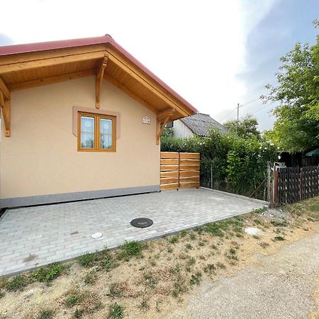Ibolya Apartman Csisztapuszta Extérieur photo